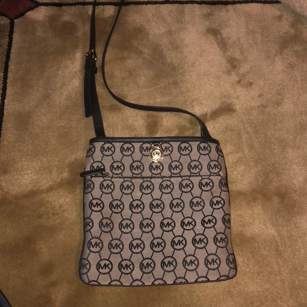 Michael Kors Crossbody Purse